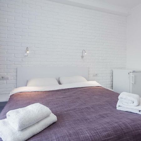 Skyhome Na Nauky Киев Экстерьер фото