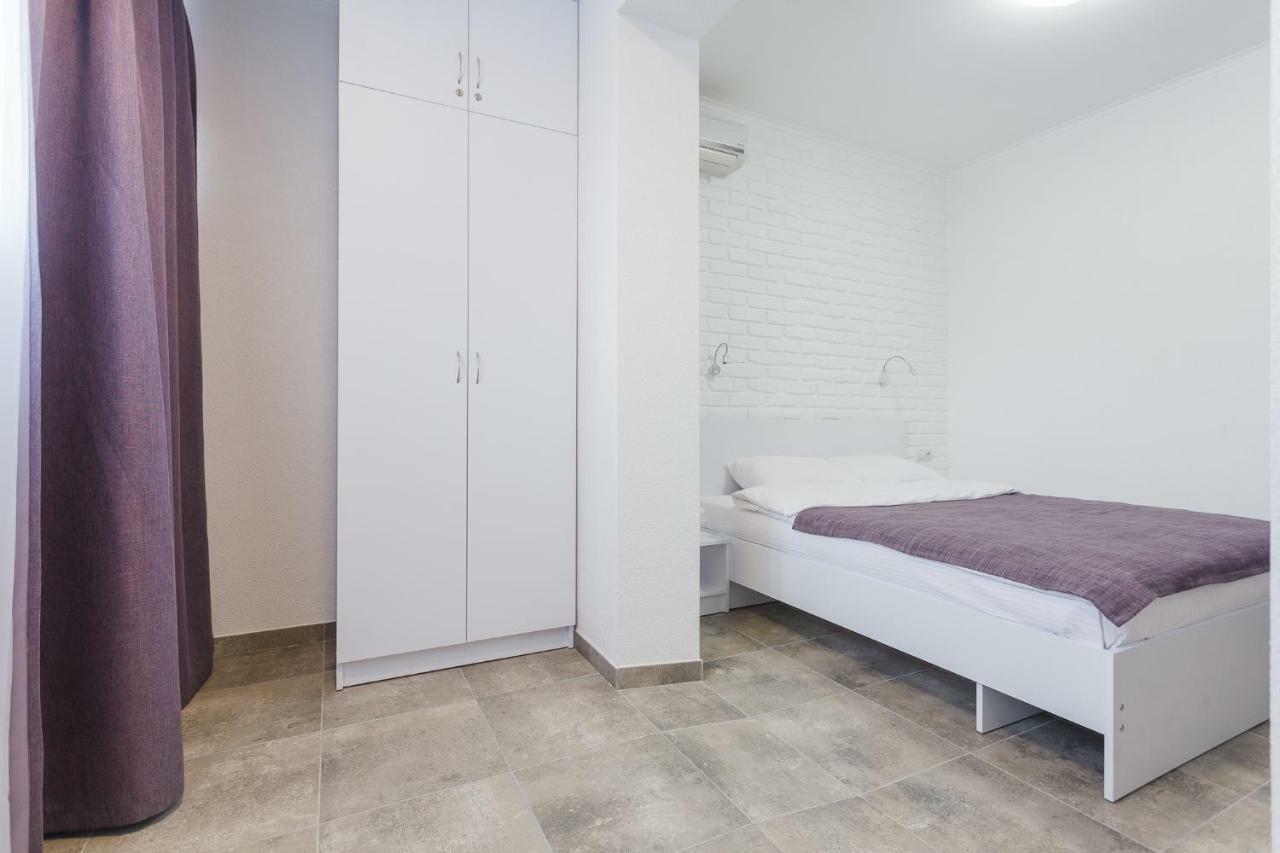 Skyhome Na Nauky Киев Экстерьер фото